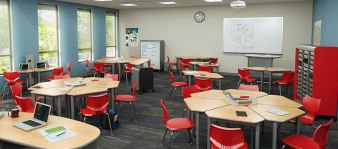 page_photo_classroom_diamond